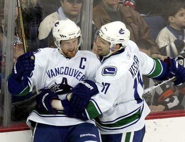 Henriksedin kessler vancouver nhl