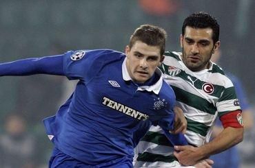 Hutton kyle bekir ozan rangers glasgow bursaspor