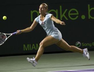 Dominika Cibulková v Miami nestačila na Azarenkovú