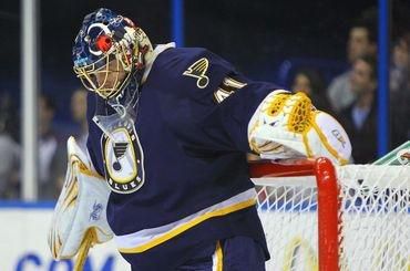 Halak st louis vs detroit mar2011 nhl com