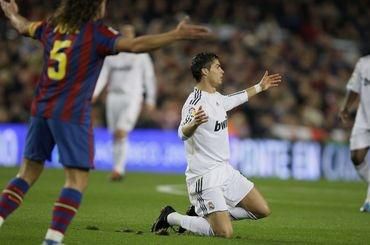 Puyol ronaldo el clasico derby rma bar