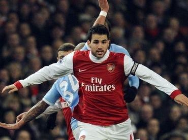 Fabregas arsenalfc bezi kapitan