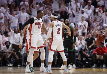 NBA: Miami delí od finále posledný krok. Boston chce hľadať svoju hrdosť