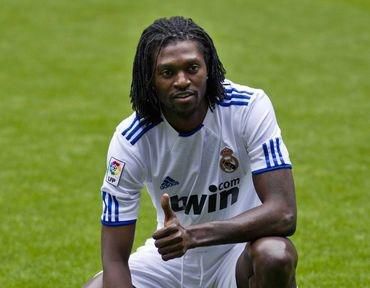 Adebayor realmadrid oukeej