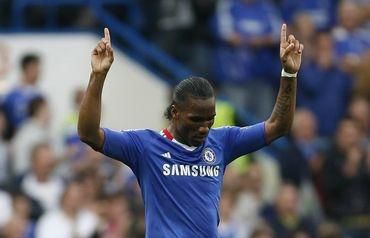 Didier drogba chelsea ruky hore