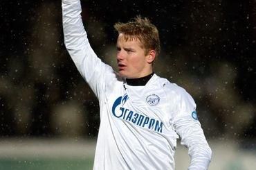 Hubocan tomas zenit ruka hore