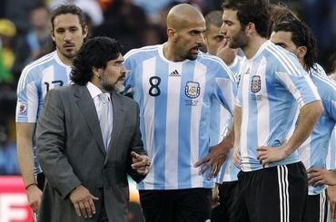 Maradona veron higuain a tak argentina ms2010