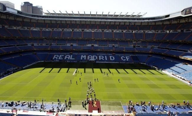 Stadion fotka santiago bernabeu