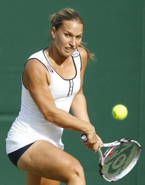 Dominika cibulkova uder ou je2 tenis