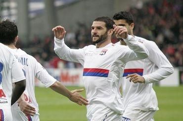 Lopez lisandro olympique lyon gol tukes