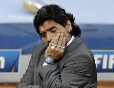 Diego maradona smutny2