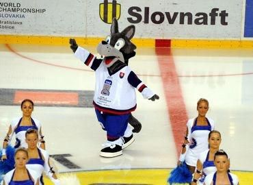 Vlk gooly maskot ms slovensko