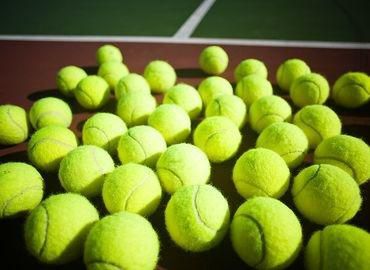 Tennis lopticky ilustracka lifehackery com