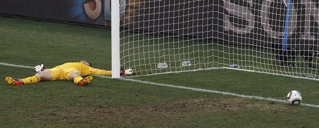 Japonsko brankar gol eiji kawashima