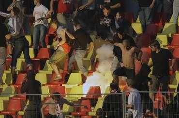 Slovan fanusikovia riot stuttgart