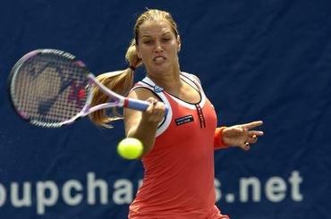 Cibulkova dominika forehand oranzova