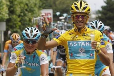 Contador tdf2010 victory sampanske
