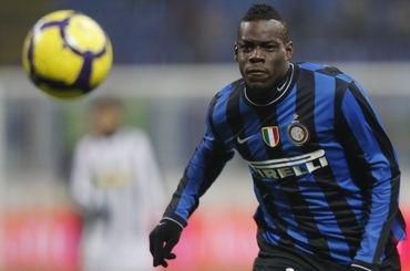 Balotelli inter milano zlta lopta