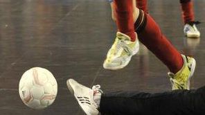 Futsal ilustracne noha teniska