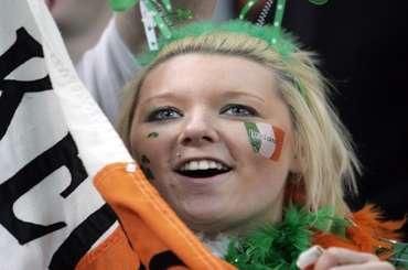 Irsko fanusicka vlajka blond