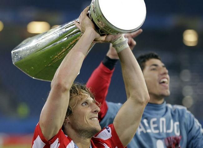 Diego forlan atletico trofej