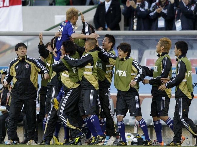 Japonsko keisuke honda radost tim