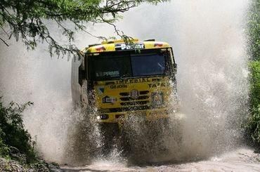 Rally dakar ilustracne foto