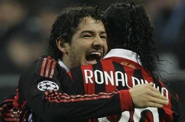 Pato objatie ronaldinho ac milano