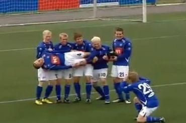 VIDEO Islandské gólové oslavy hitom internetu
