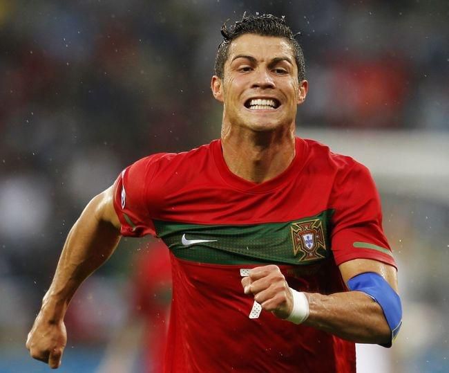 Portugalsko cristiano ronaldo usmev radost gol kldr