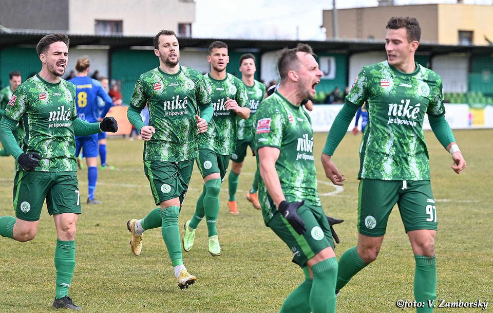 Radosť hráčov 1. FC Tatran Prešov.