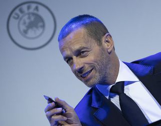 Prezident UEFA zázračne zmenil názor. V nedávnej minulosti bol zásadne proti takémuto spájaniu