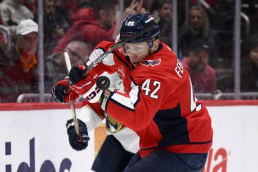 Slováci v NHL: Martin Fehérváry dostal astronomickú porciu času na ľade, stanovil si nový rekord