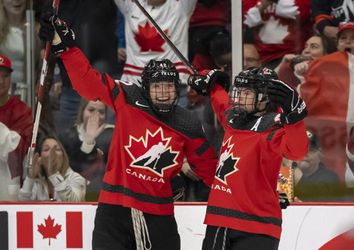 MS žien: Obhajkyne z Kanady zdolali vzdorujúce Švédky, do semifinále aj Česko