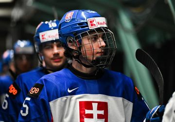 MS v hokeji U18 2023: Slovensko potiahnu po návrate medzi elitu Dalibor Dvorský a Maxim Štrbák