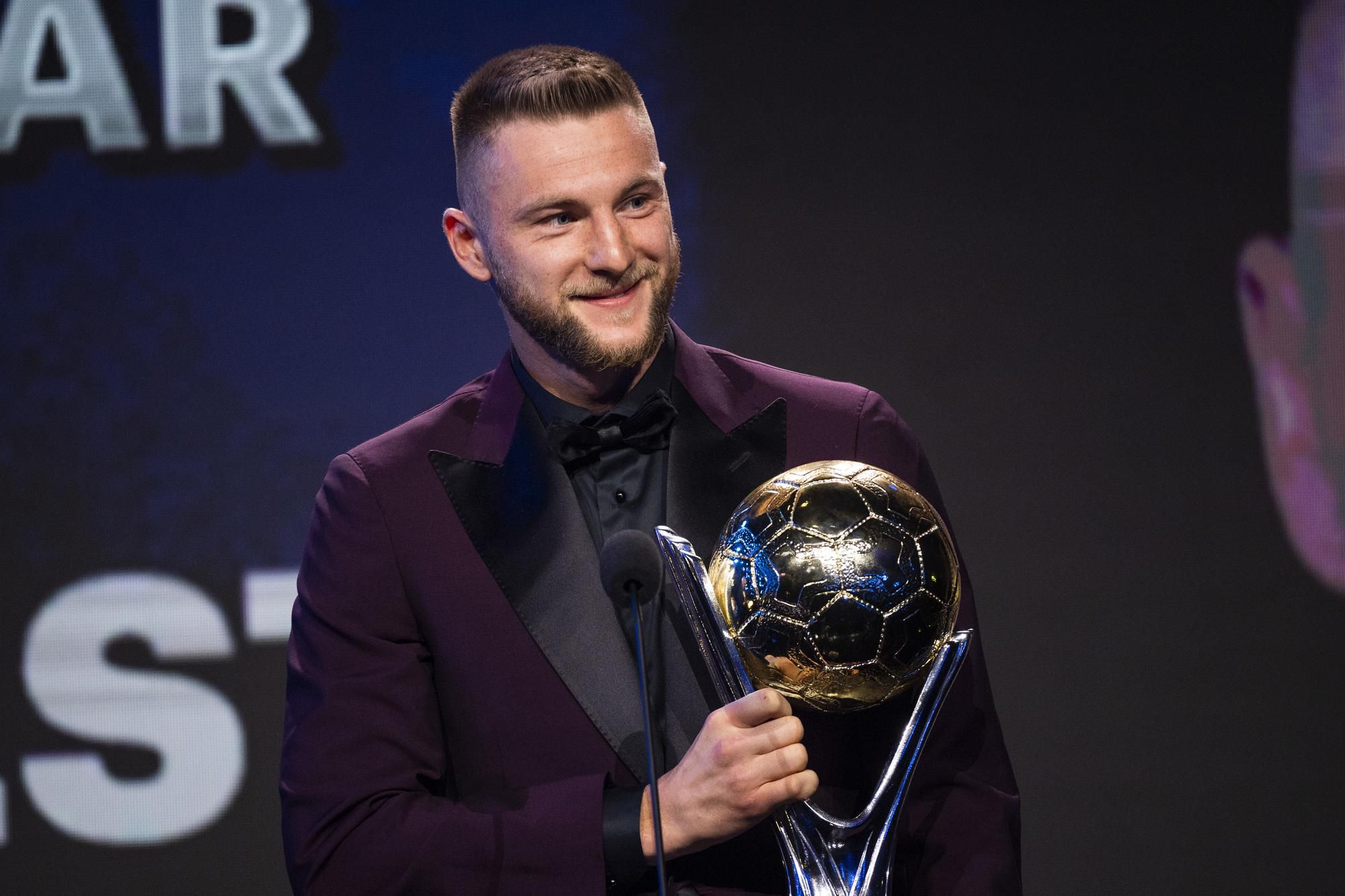 Milan Škriniar s Cenou pre Futbalistu roka Slovenska