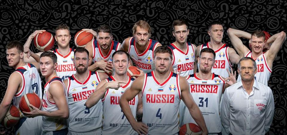 Basketbalisti Ruska