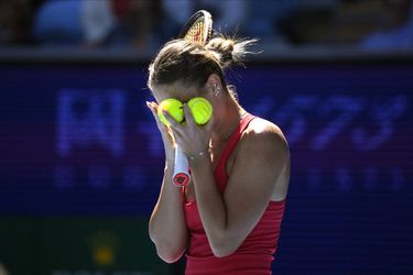 Ukrajinská tenistka opäť nepodala ruku súperke z Ruska. Kritizovala aj vedenie WTA