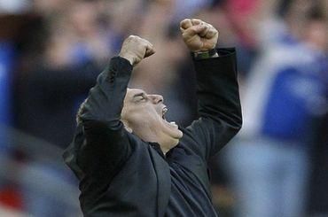 Grant avram kouc portsmouth radost postup finale facup