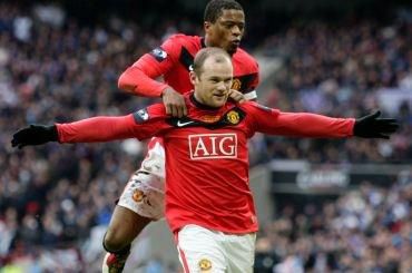 LM: Rooneyho trápia zdravotné problémy, jeho štart proti AC Miláno ohrozený
