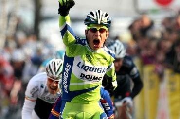 Skvelý Sagan vyhral 1. etapu Okolo Romandie