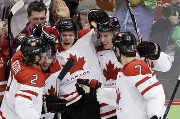 Kanada po výhre 7:3 nad Ruskom suverénne do semifinále