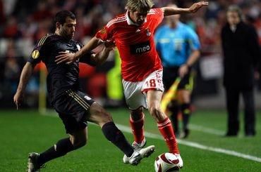 Coentrao benfica vs mascherano liverpool uefa