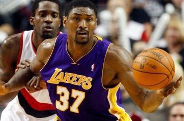 NBA: Z mesta anjelov ide strach, Lakers opäť valcujú