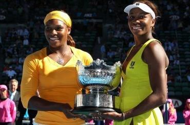 Australian Open: Sestry Williamsové vyhrali štvrtýkrát štvorhru