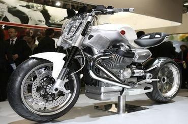 Moto guzzi v12 strada