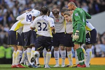 Tottenham hotspur hraci 2010