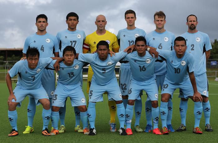 Národný tím Severných Marián hráva v belasých dresoch. Podľa nich dostal prezývku "modrí kokosoví kraby".