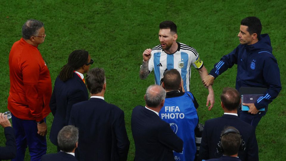 Tréner Holandska Louis van Gaal a Lionel Messi