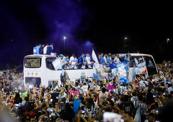 MS vo futbale 2022: Hrdinovia sú doma. V Argentíne očakávajú milióny ľudí v uliciach